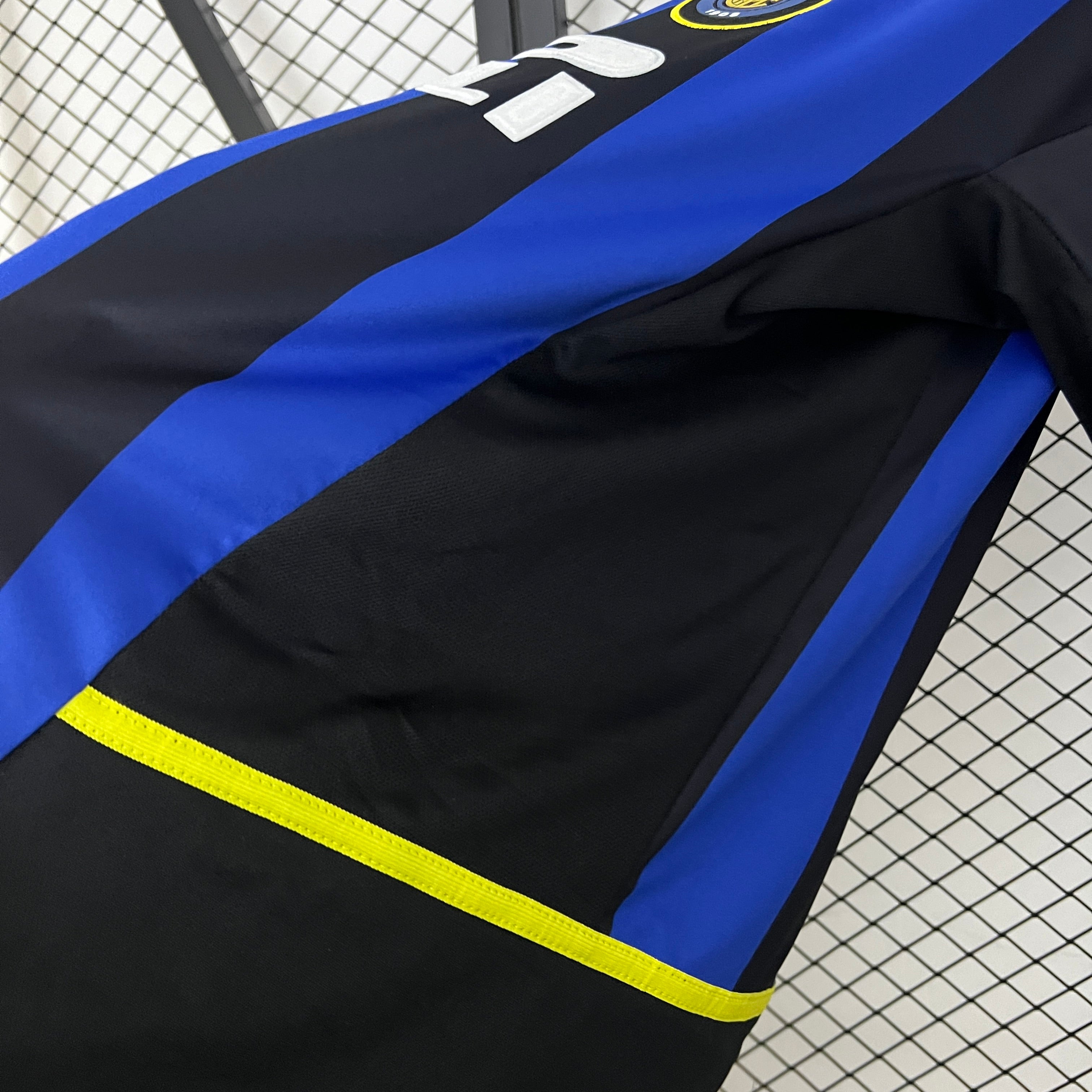 INTER MILAN RETRO HOME 02/03