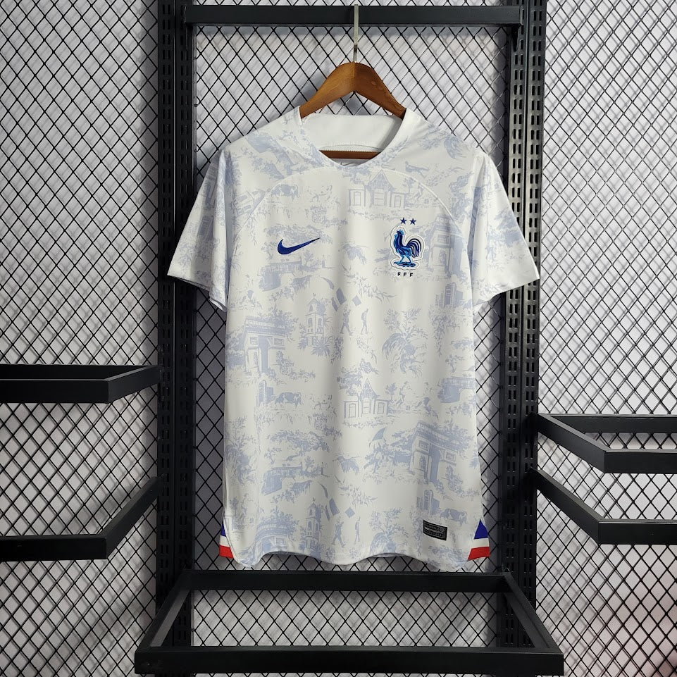 FRANÇA FORA 2022