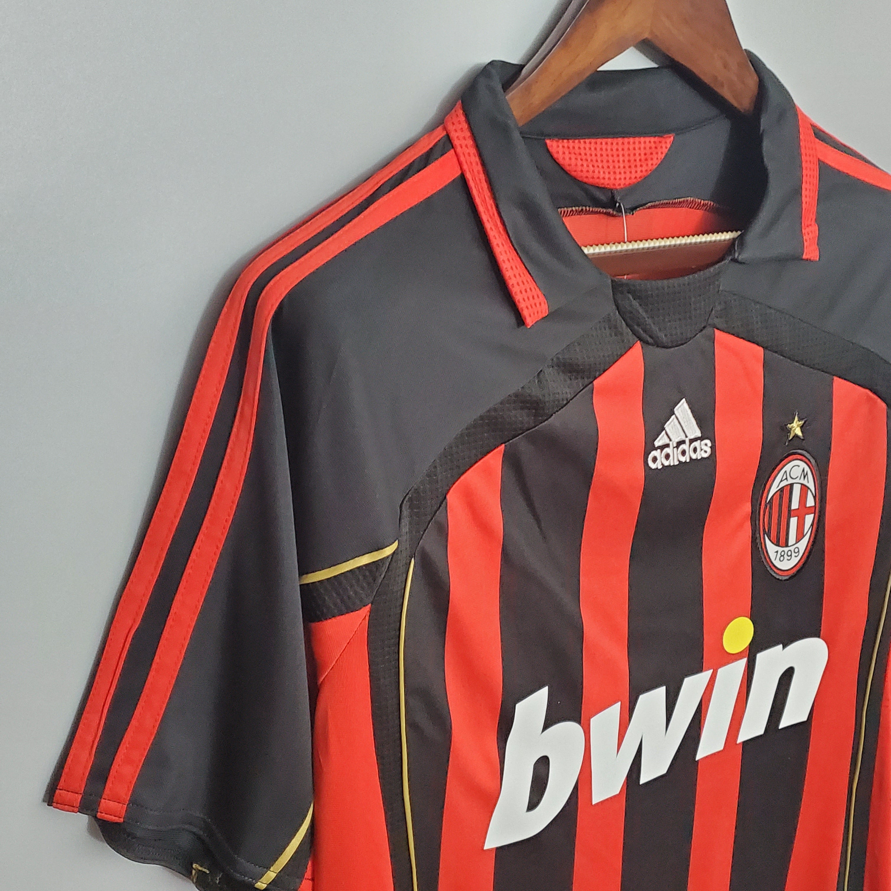 AC MILAN OUT 21/22