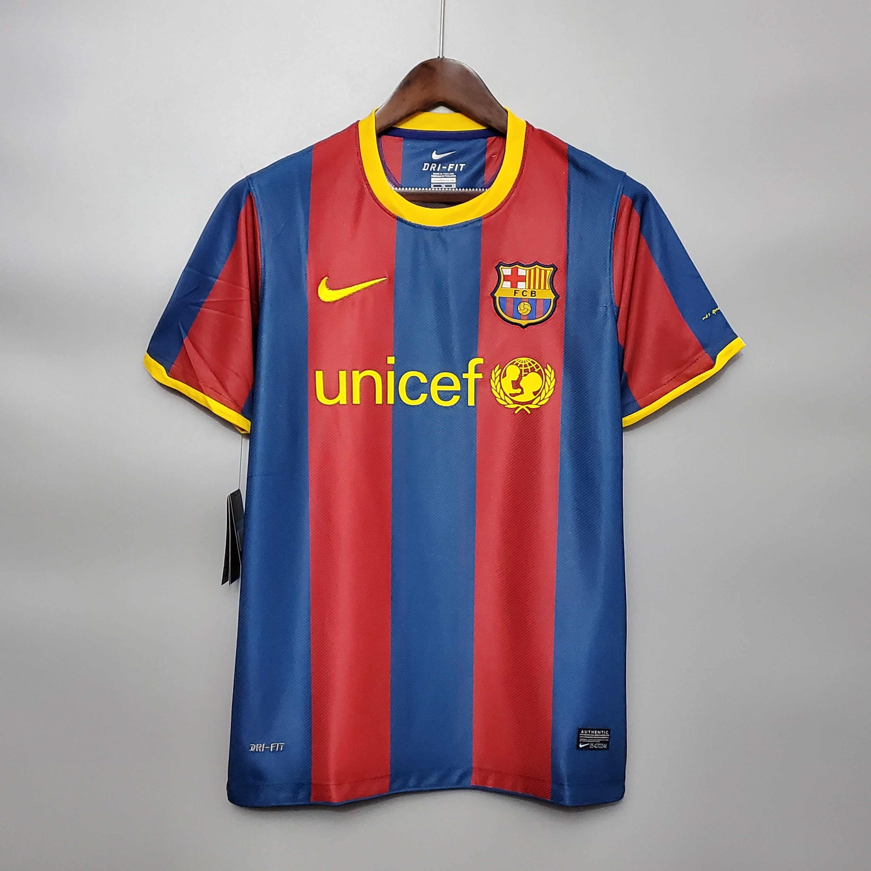 BARCELONA HOME RETRO 10/11