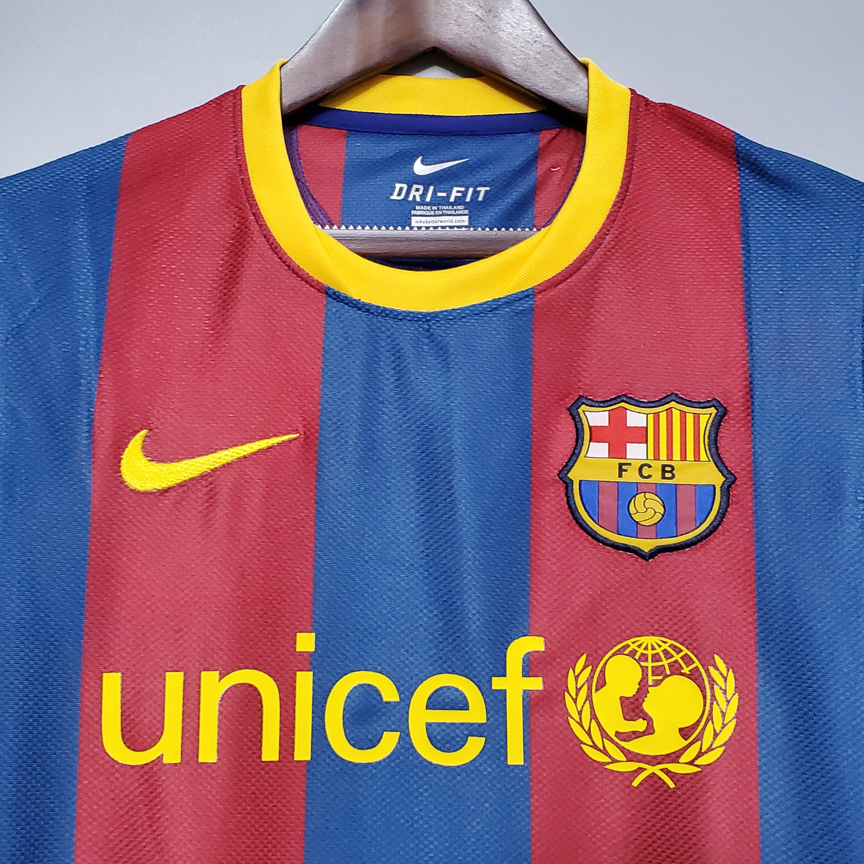 BARCELONA HOME RETRO 10/11