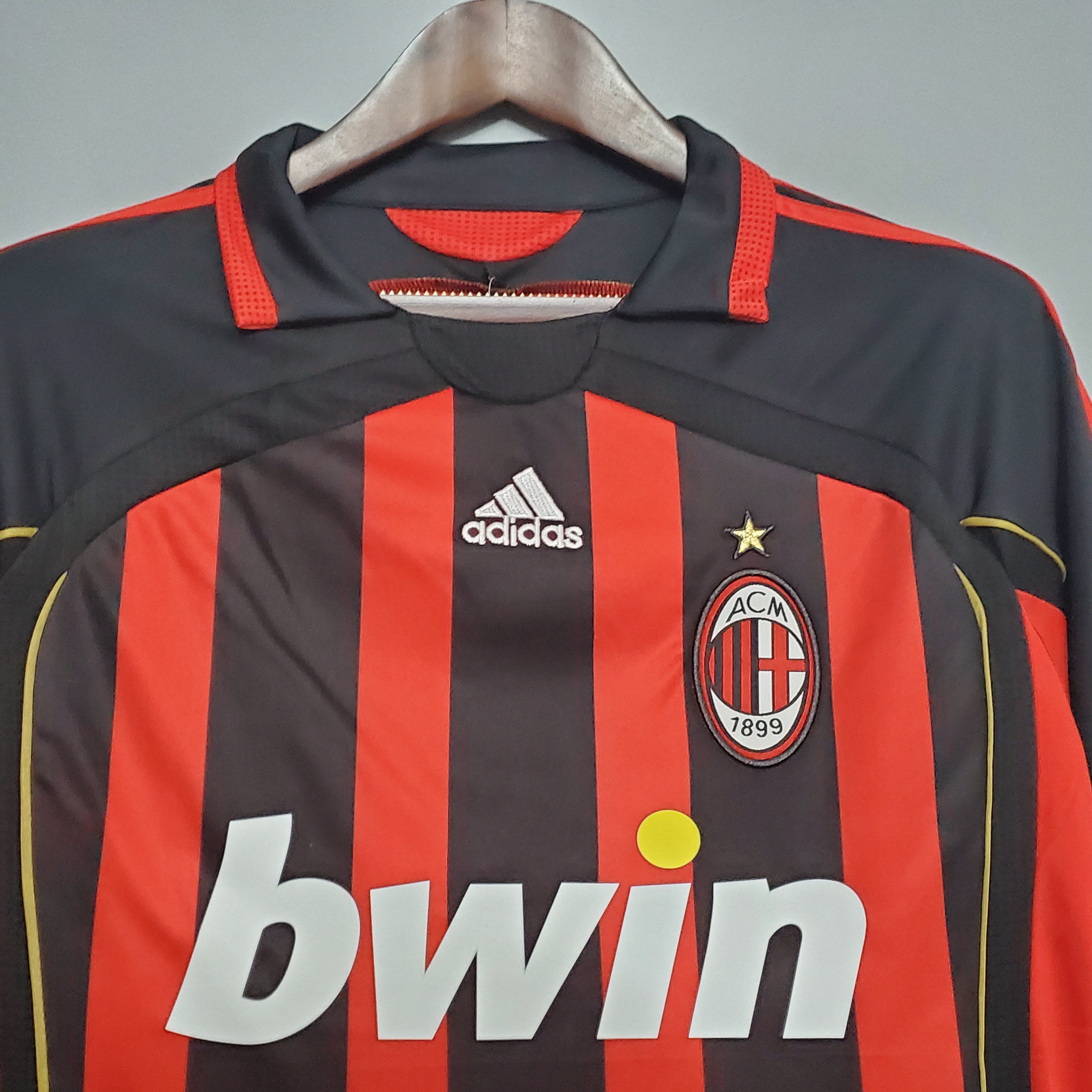 AC MILAN OUT 21/22