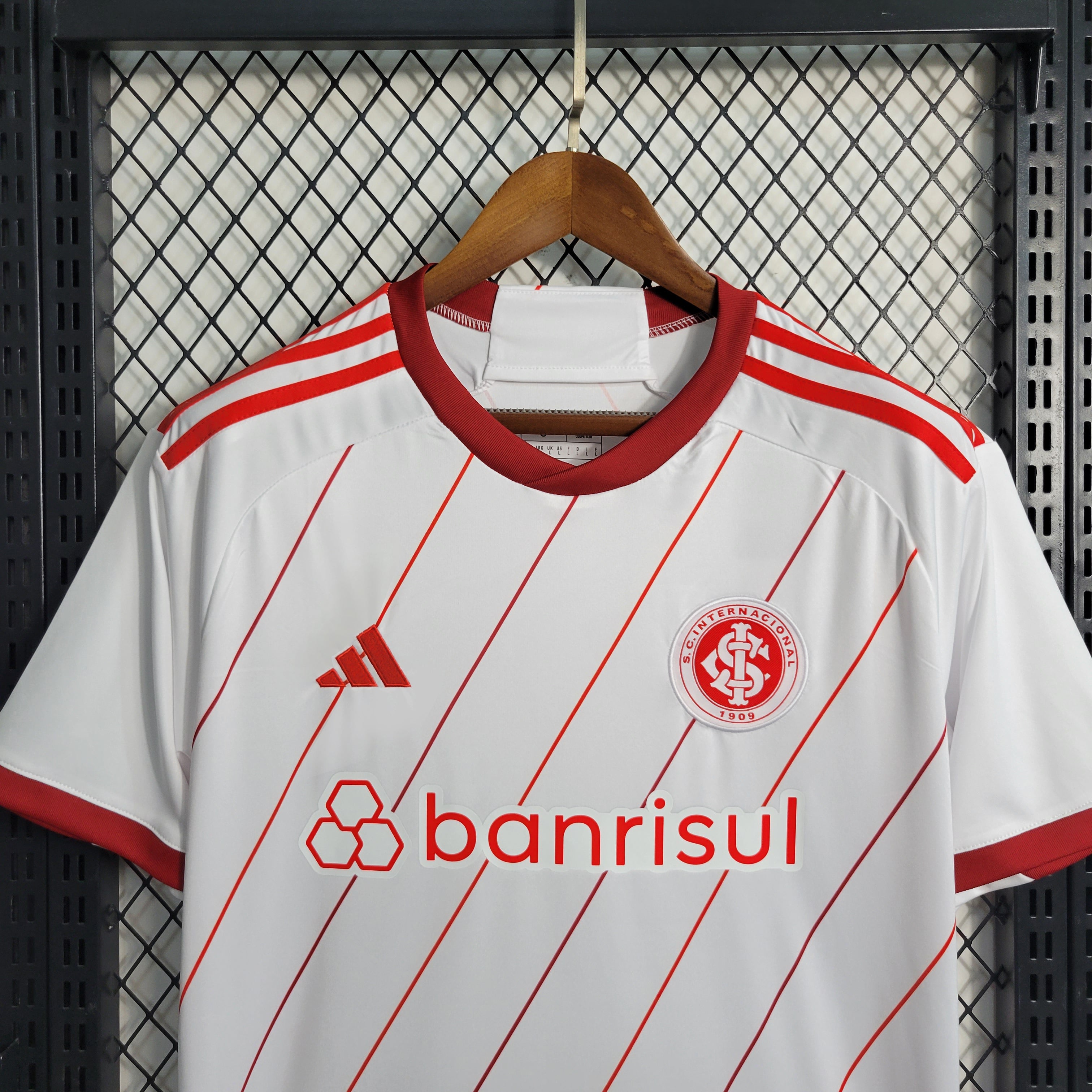 INTERNACIONAL AWAY 23/24