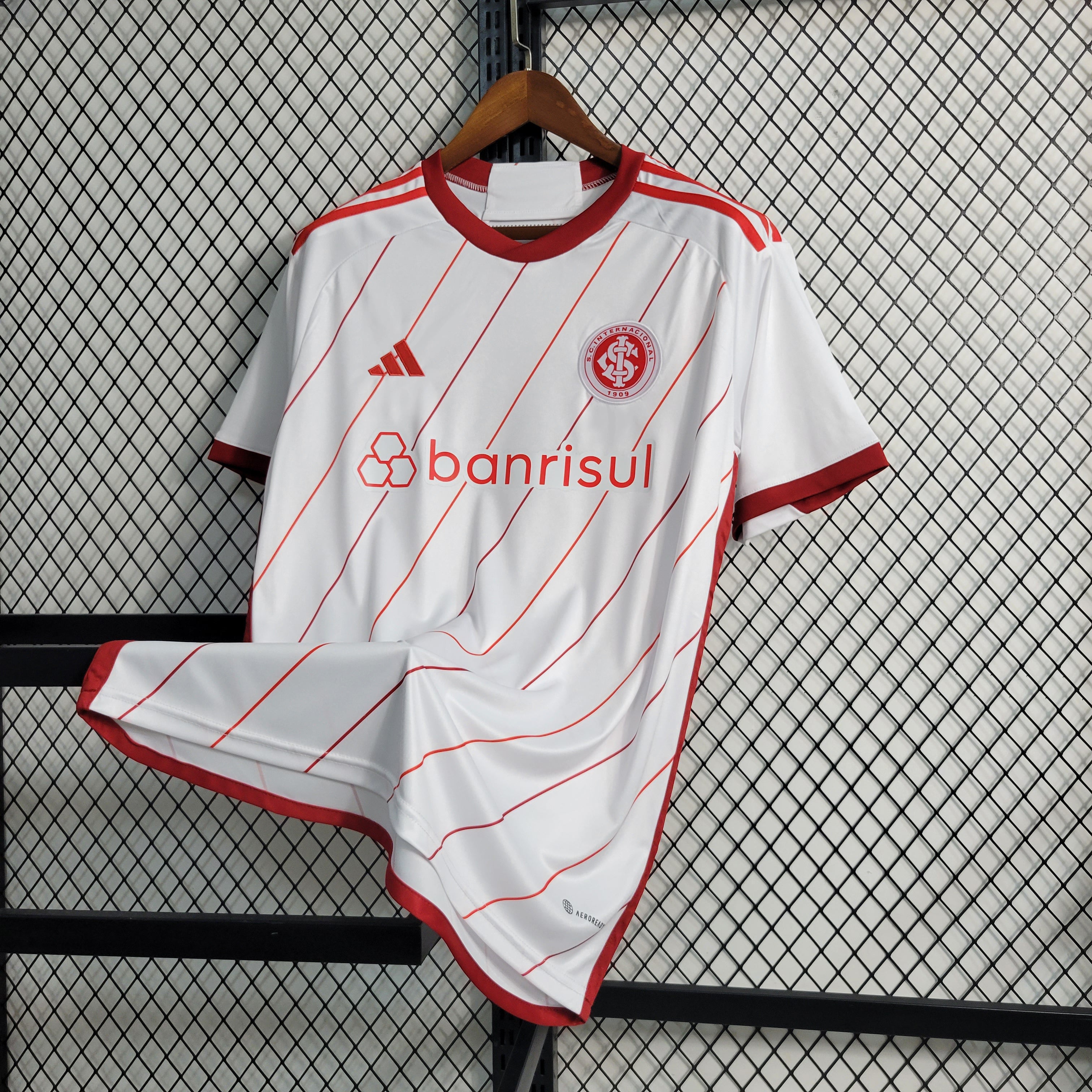 INTERNACIONAL AWAY 23/24