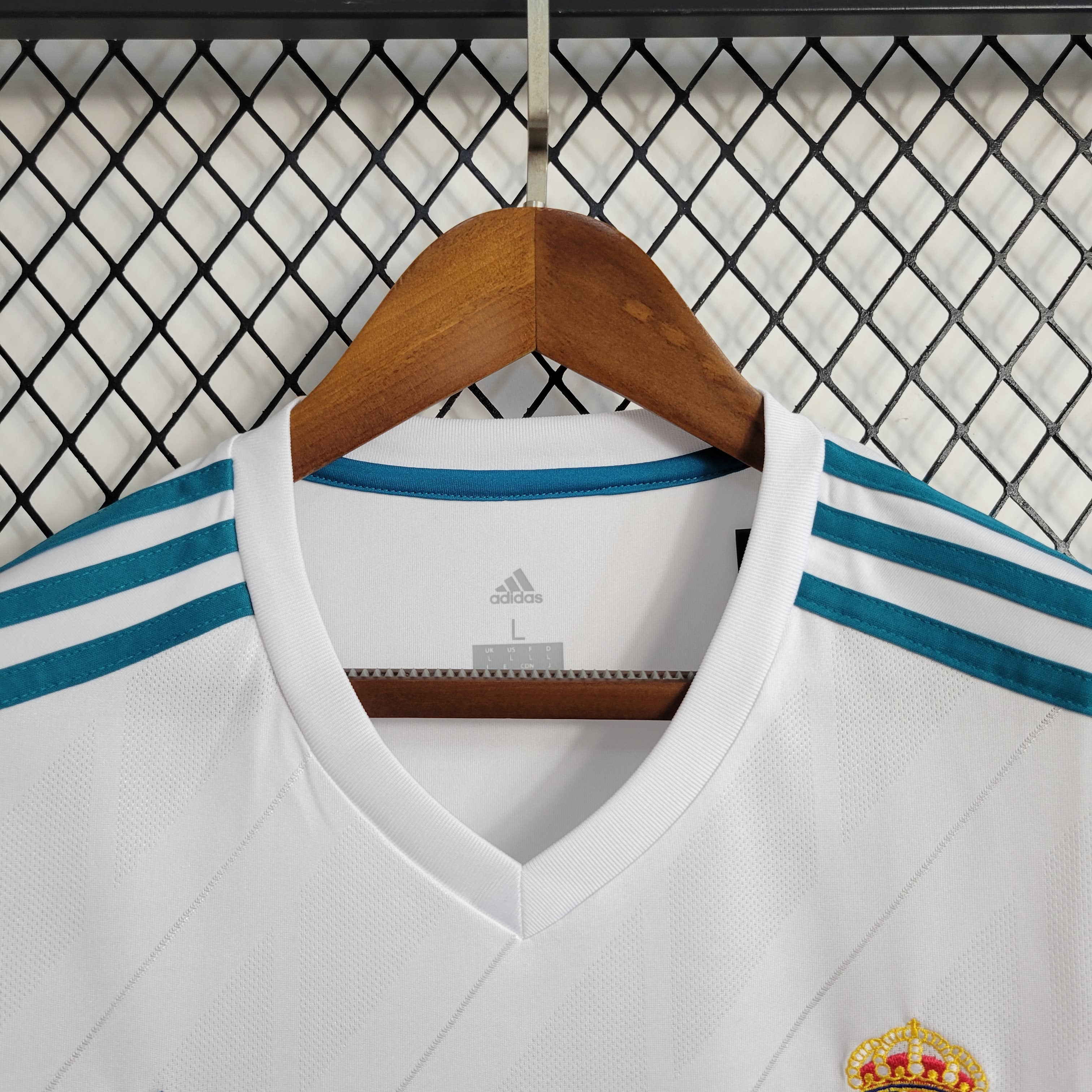 REAL MADRID RETRO HOME LONG SLEEVE 17/18