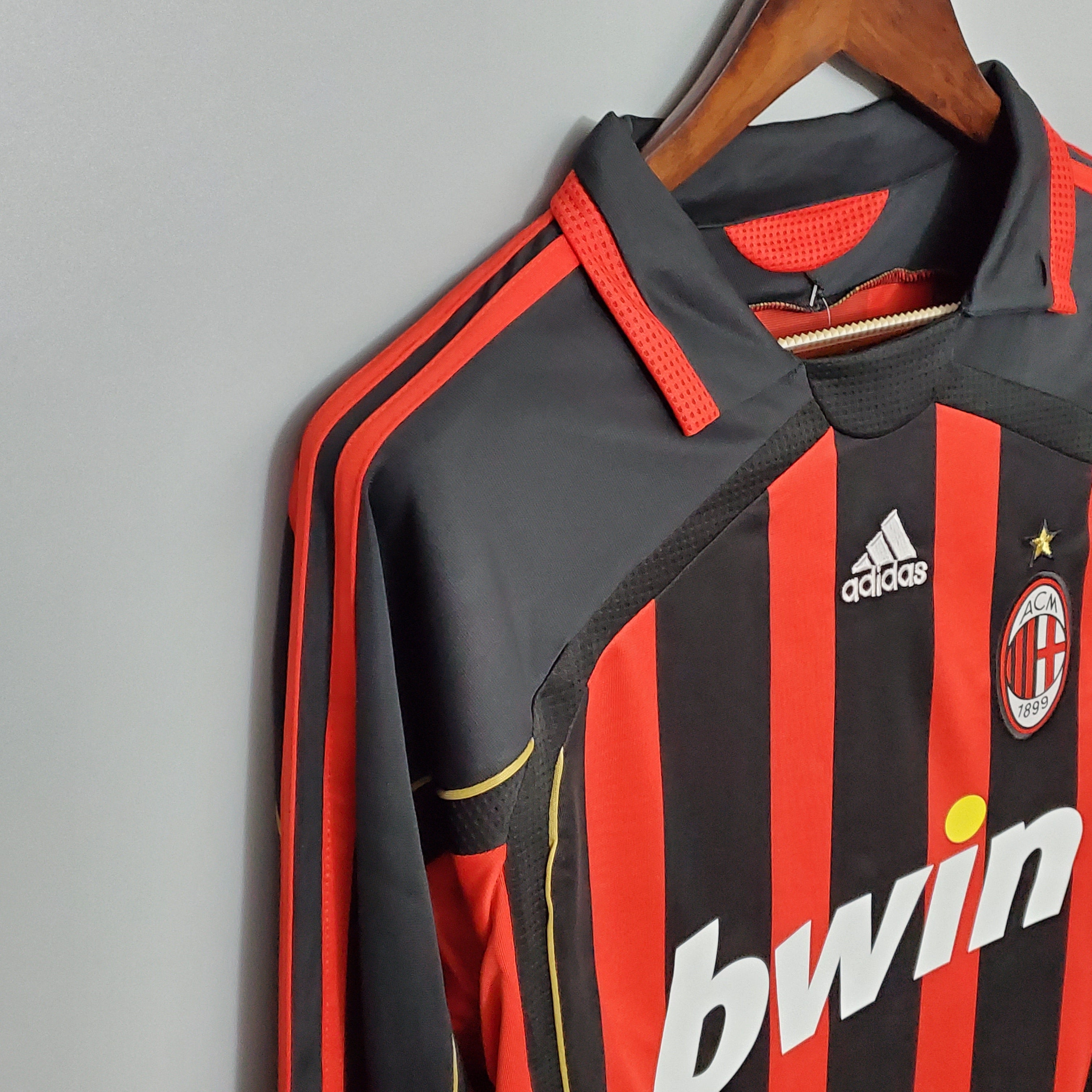 AC MILAN OUT 21/22