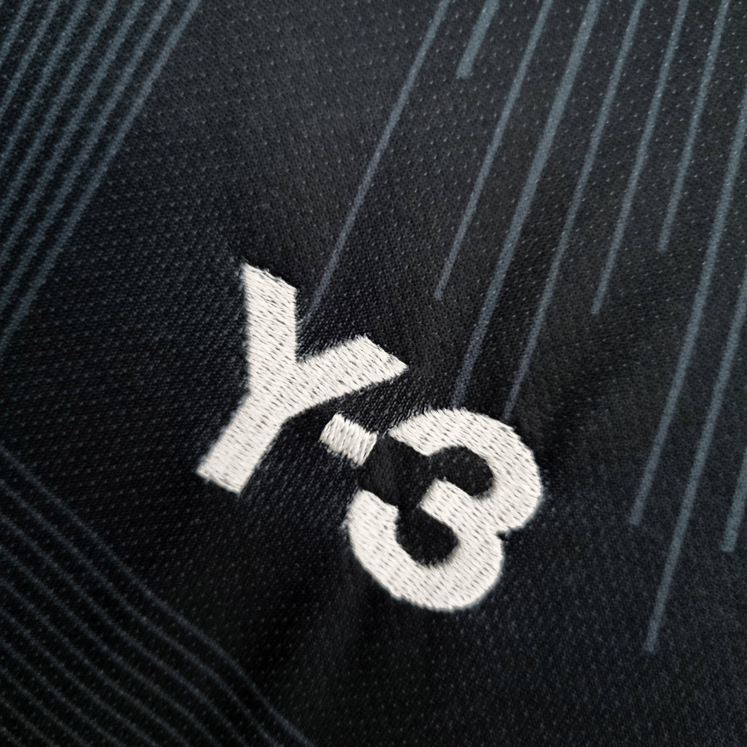 REAL MADRID EDIÇÃO ESPECIAL Y-3 PRETO