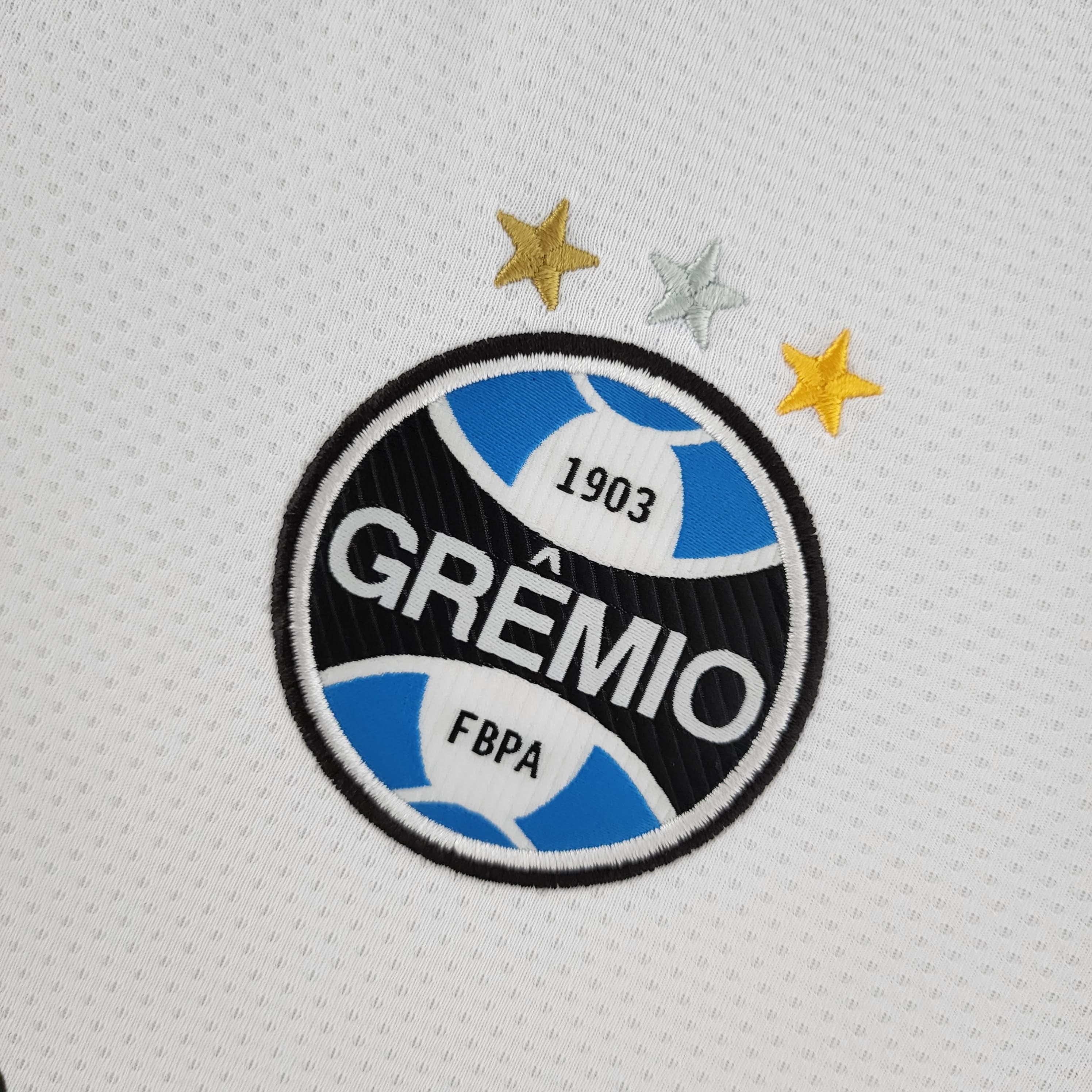 GREMIO AWAY 22