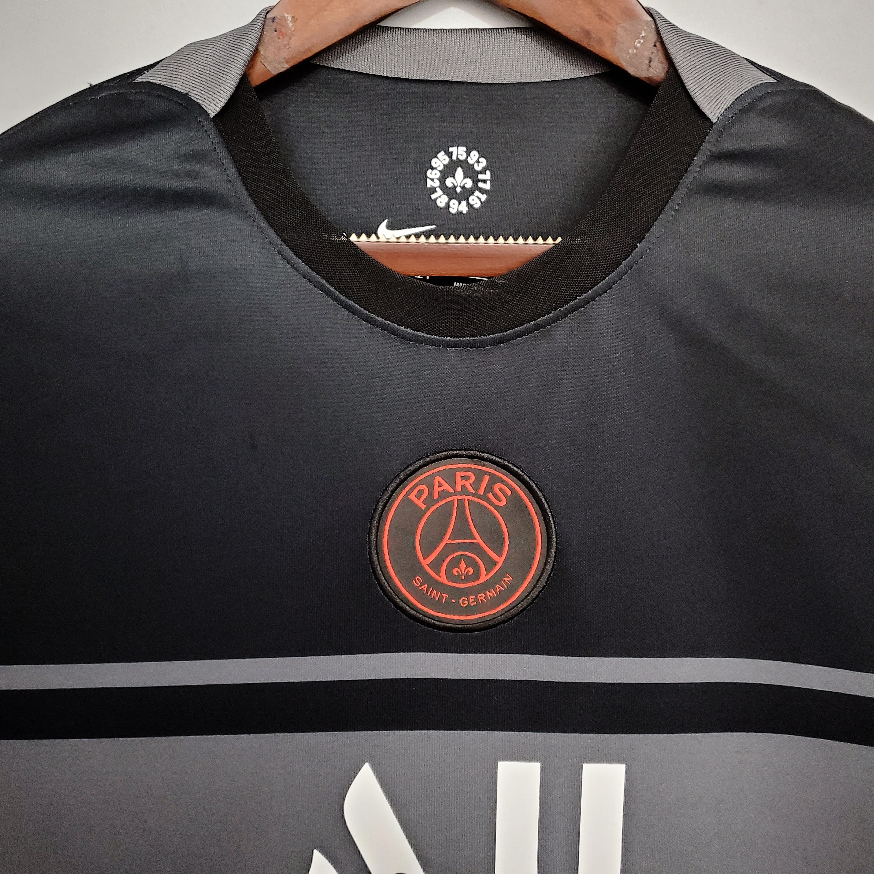 PARIS SAINT-GERMAIN TERCEIRO 21/22