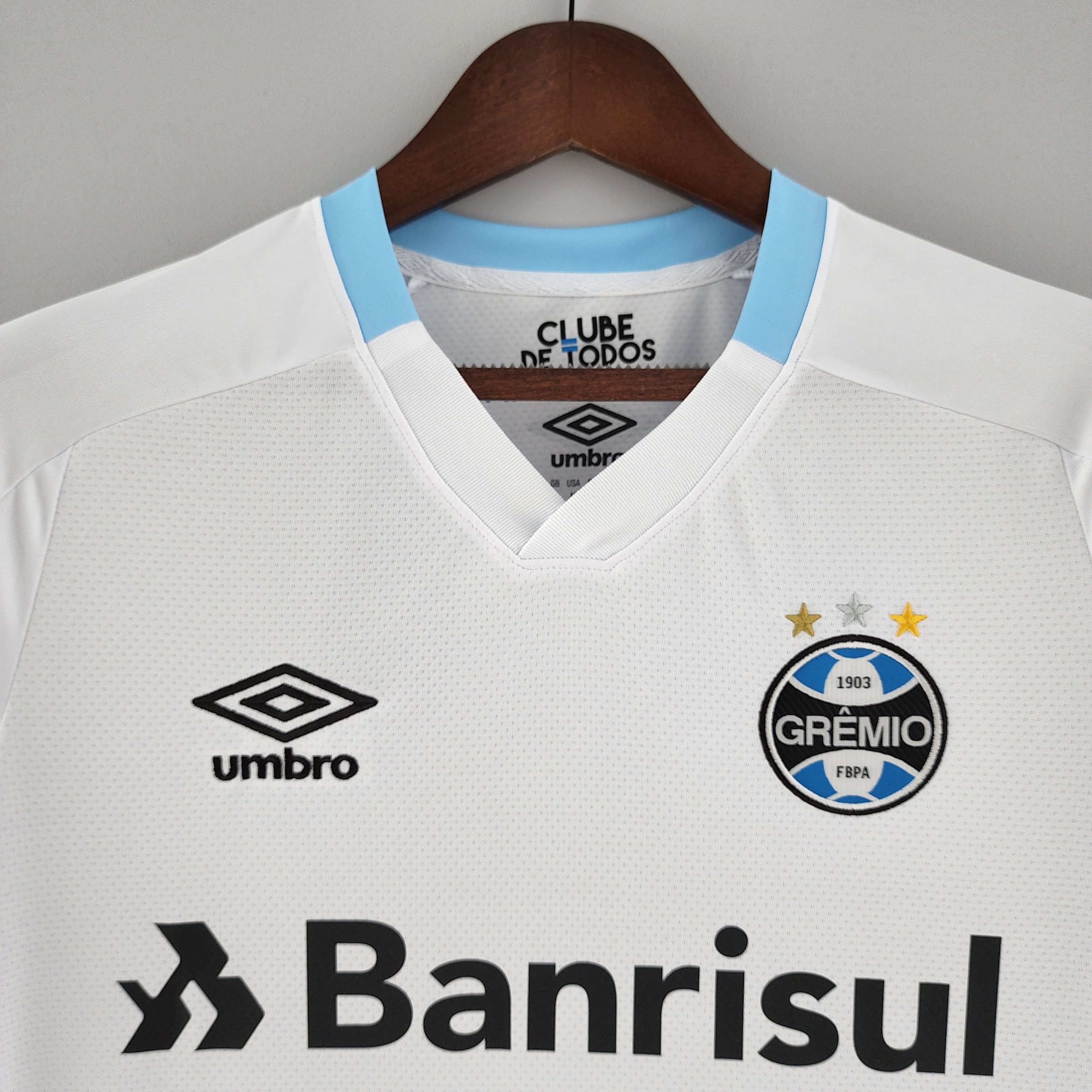 GREMIO AWAY 22